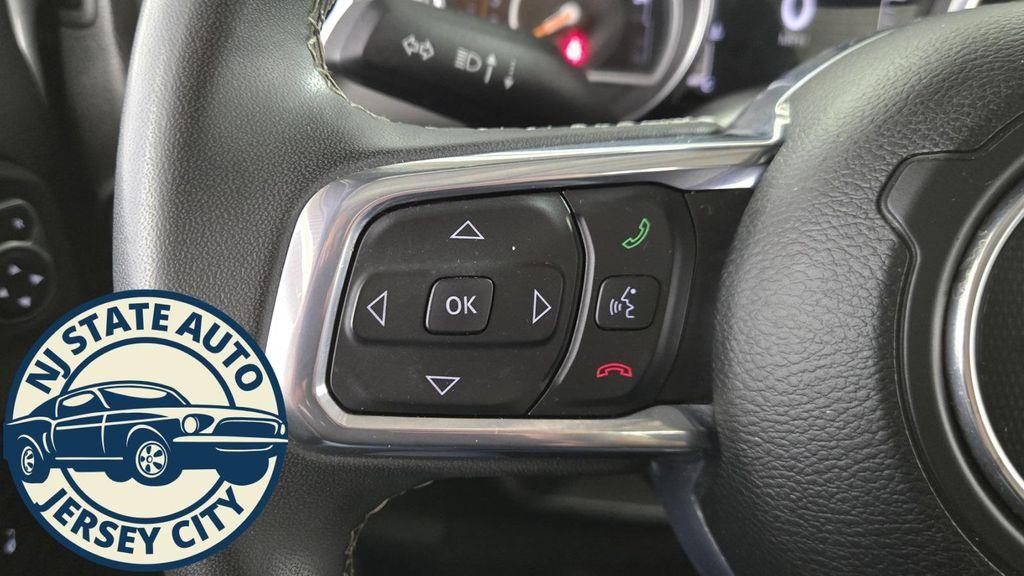 used 2023 Jeep Gladiator car, priced at $25,887