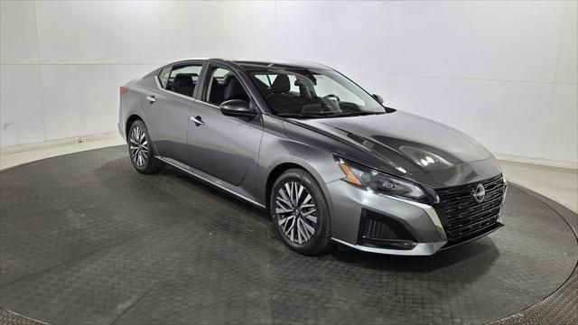 used 2024 Nissan Altima car, priced at $17,950