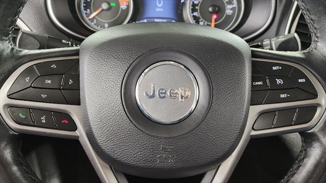 used 2019 Jeep Cherokee car, priced at $15,895