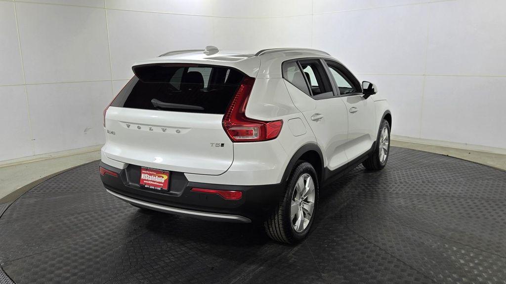 used 2022 Volvo XC40 car, priced at $22,783