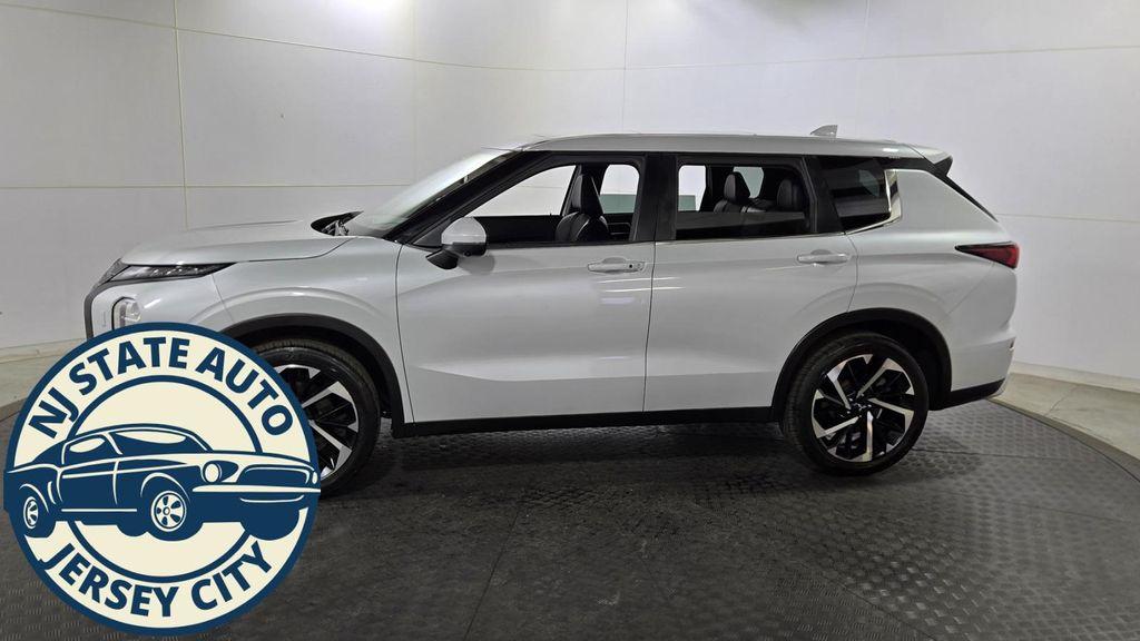 used 2022 Mitsubishi Outlander car, priced at $19,558