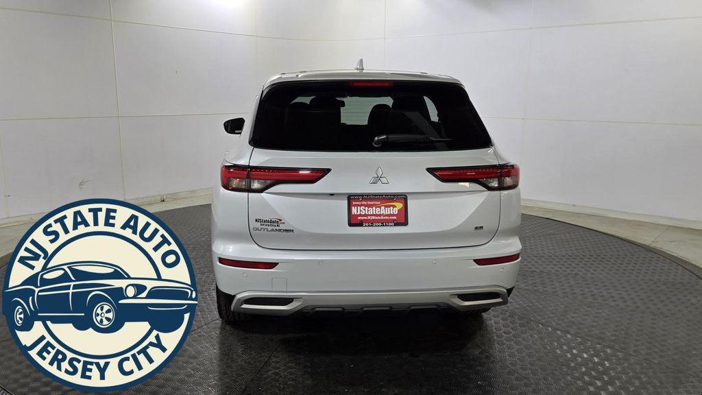 used 2022 Mitsubishi Outlander car, priced at $19,558