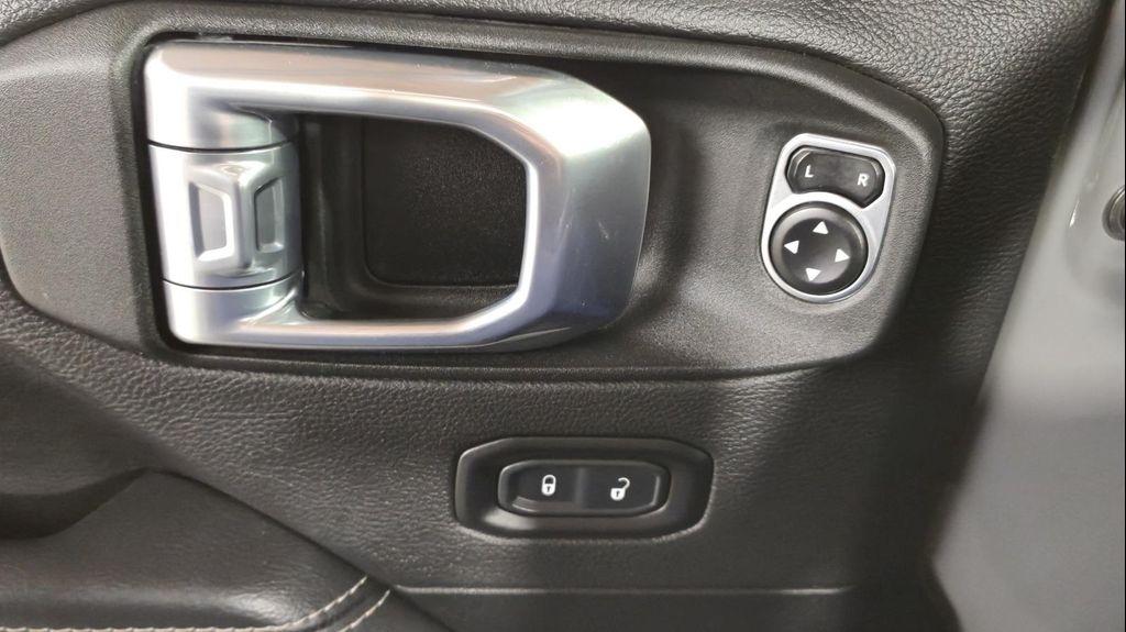 used 2021 Jeep Wrangler Unlimited car, priced at $24,797