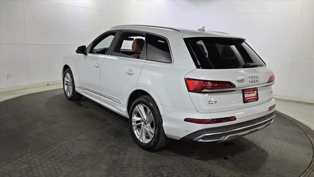 used 2021 Audi Q7 car, priced at $26,563