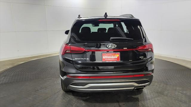 used 2022 Hyundai Santa Fe car, priced at $17,981