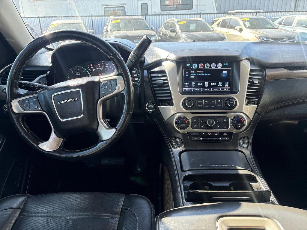 used 2018 GMC Yukon car, priced at $27,994