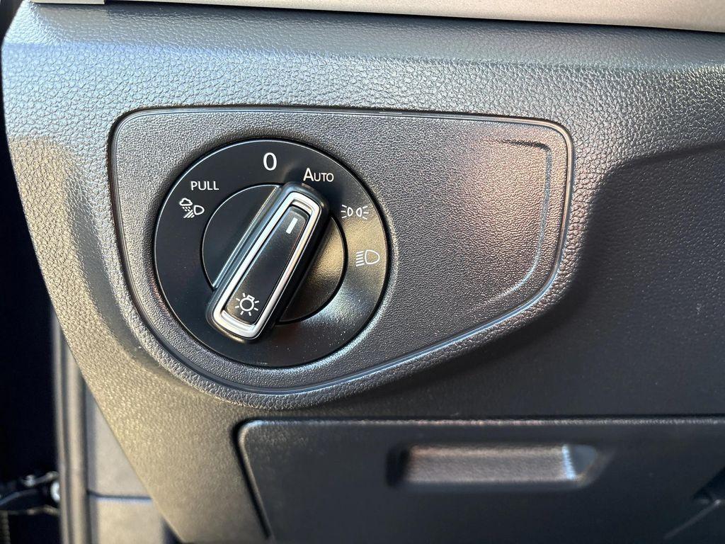 used 2021 Volkswagen Atlas car, priced at $24,697