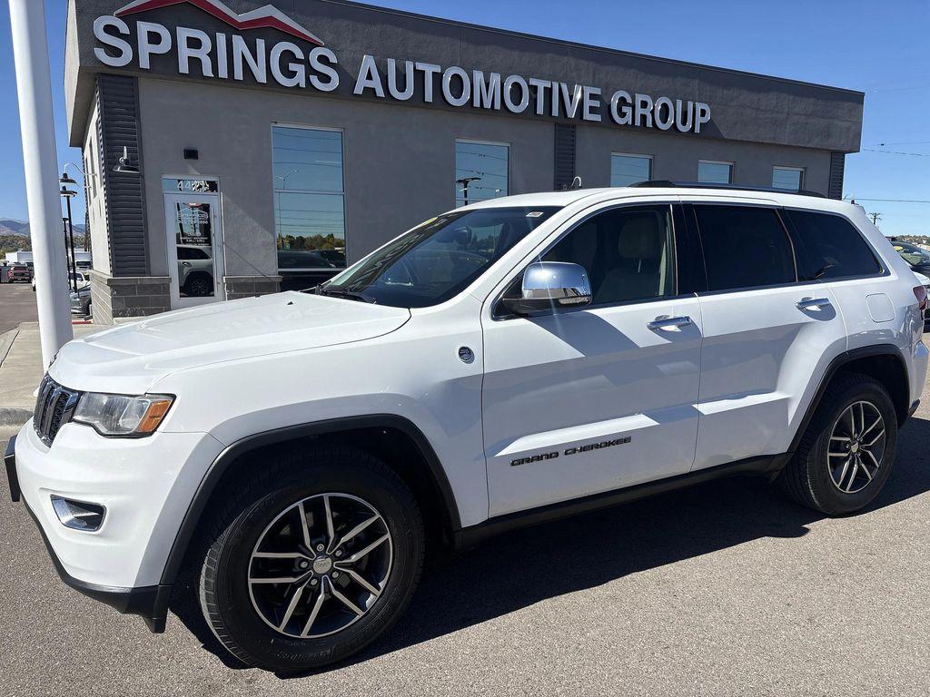 used 2017 Jeep Grand Cherokee car, priced at $17,999
