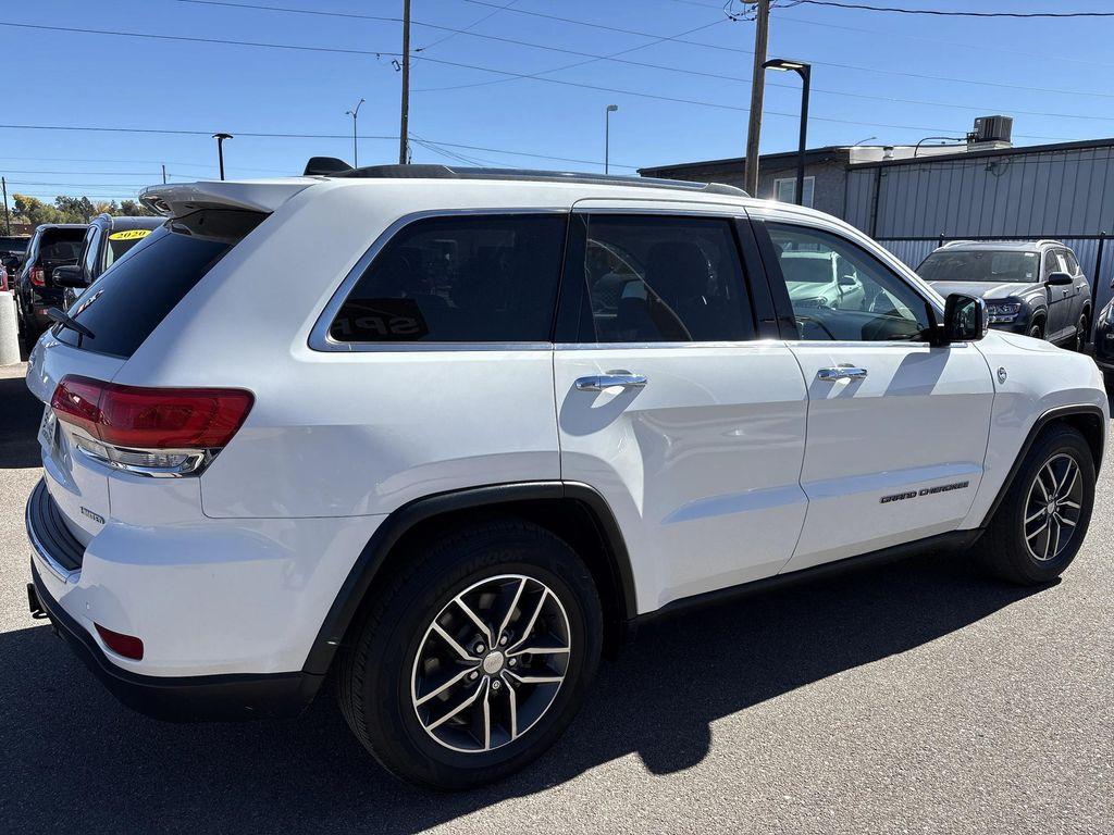 used 2017 Jeep Grand Cherokee car, priced at $17,999