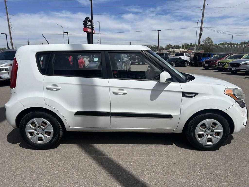used 2013 Kia Soul car, priced at $3,995