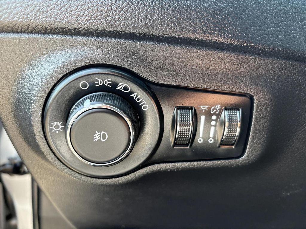 used 2019 Jeep Compass car, priced at $13,998