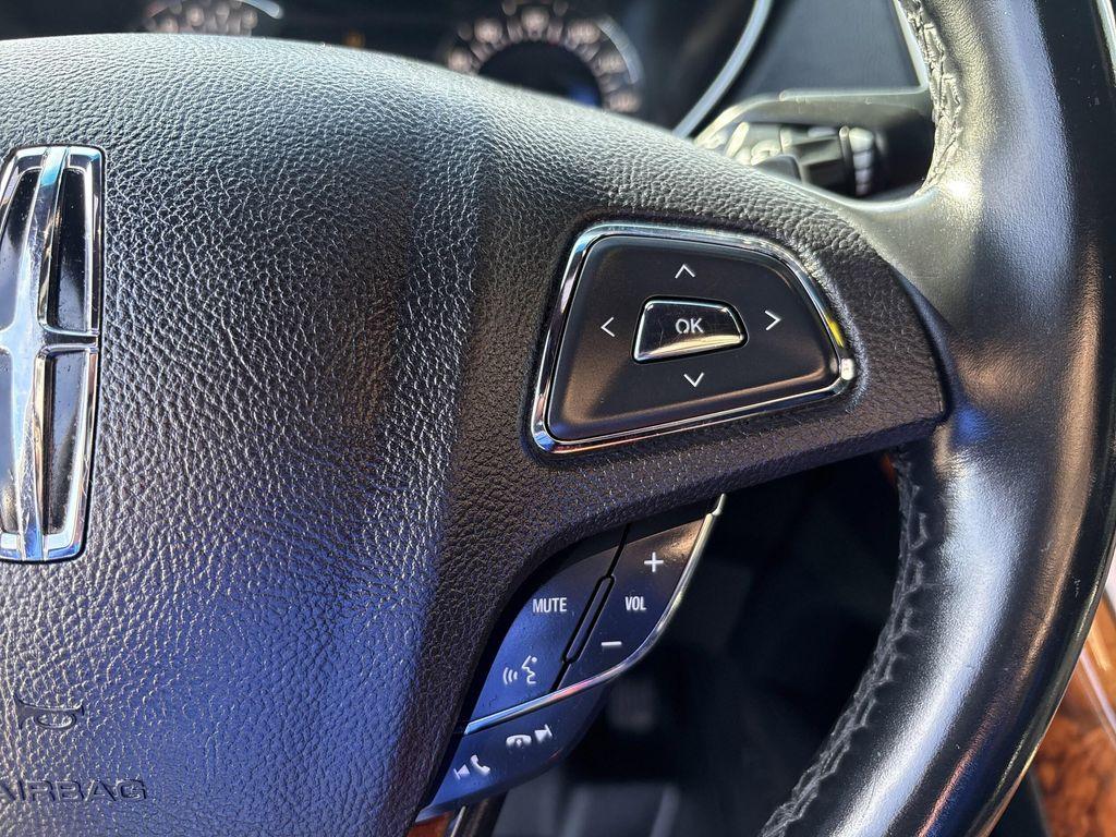 used 2016 Lincoln MKX car, priced at $15,999