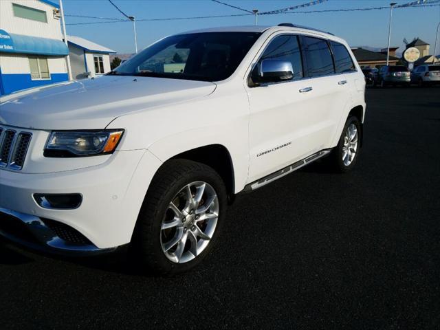 used 2015 Jeep Grand Cherokee car, priced at $19,990