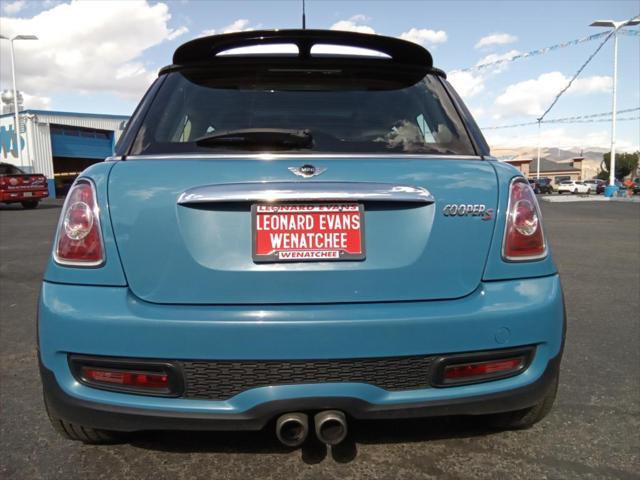 used 2013 MINI Hardtop car, priced at $10,990