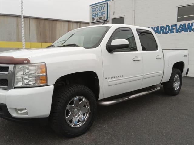 used 2009 Chevrolet Silverado 1500 car, priced at $17,990