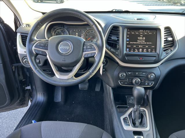 used 2015 Jeep Cherokee car, priced at $11,277