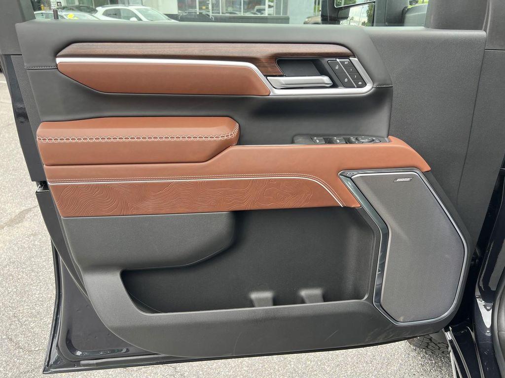 new 2025 GMC Sierra 2500 car, priced at $92,422