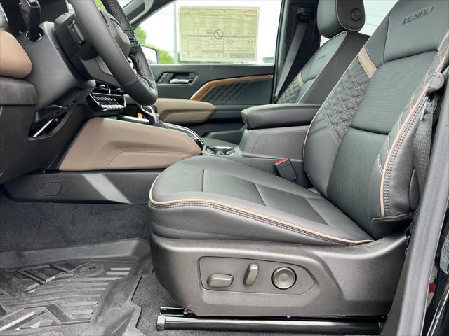 new 2025 GMC Canyon car, priced at $54,362