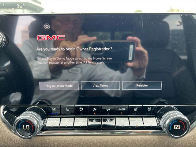 new 2025 GMC Canyon car, priced at $54,362