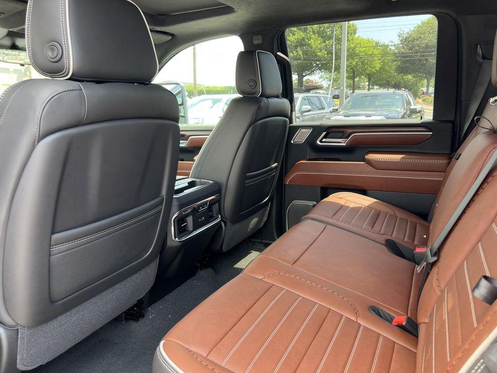 new 2025 GMC Sierra 2500 car, priced at $92,061