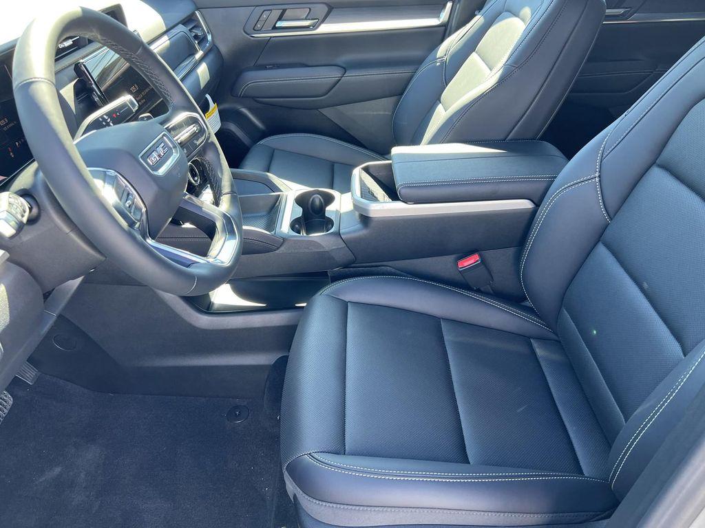 new 2026 GMC Terrain car, priced at $38,034