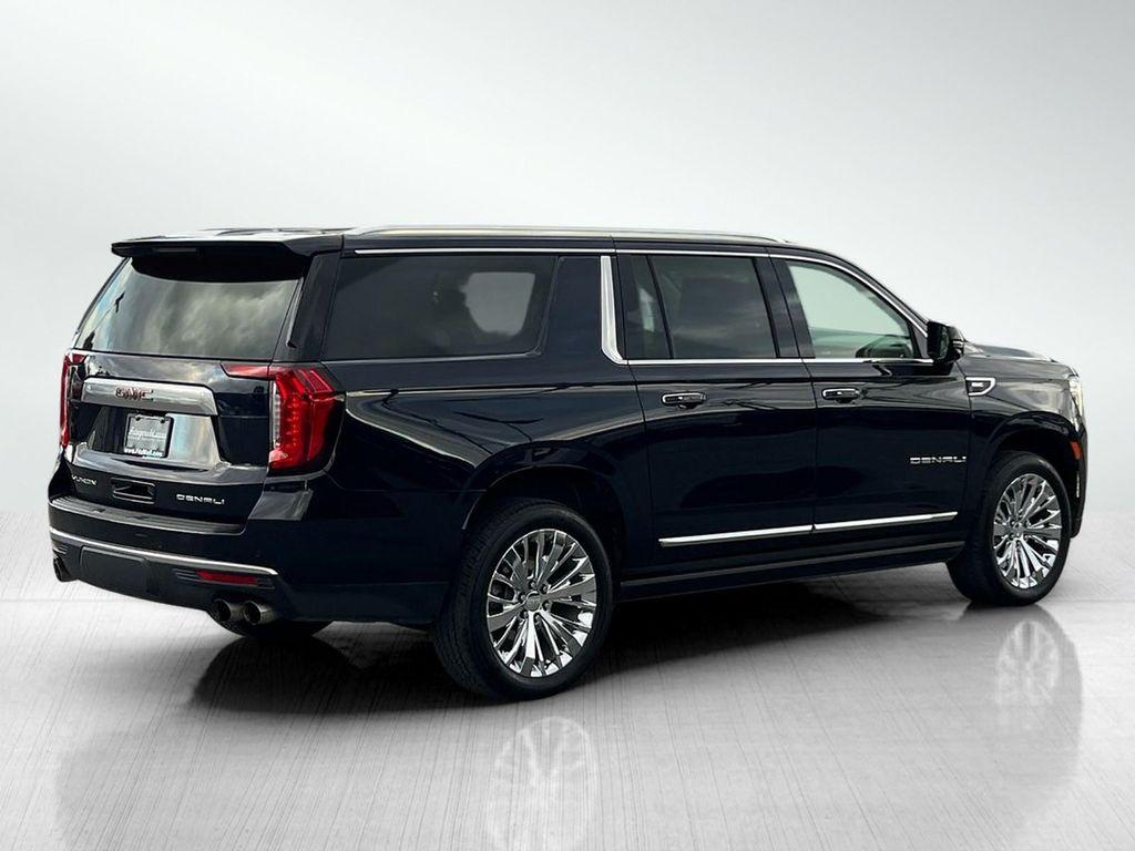 used 2021 GMC Yukon XL car, priced at $47,377