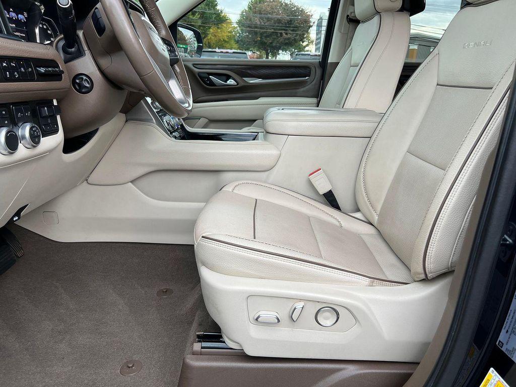 used 2021 GMC Yukon XL car, priced at $47,377