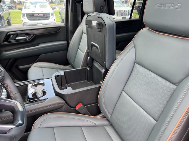 new 2025 GMC Yukon XL car, priced at $90,690