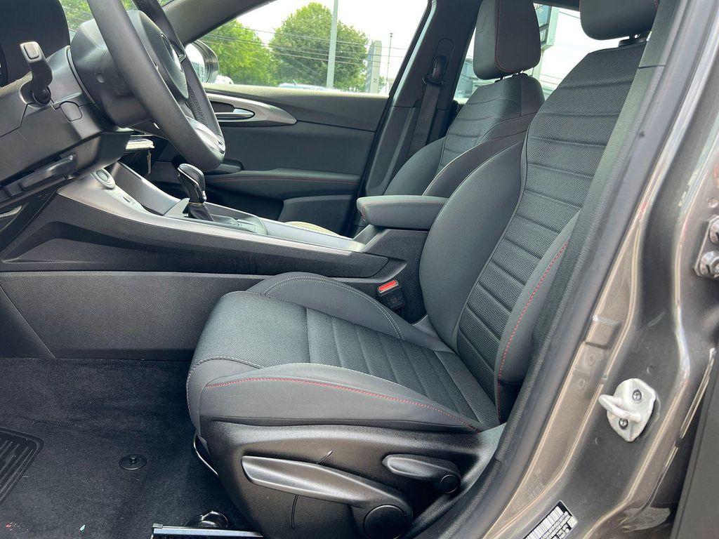 used 2024 Dodge Hornet car, priced at $23,377