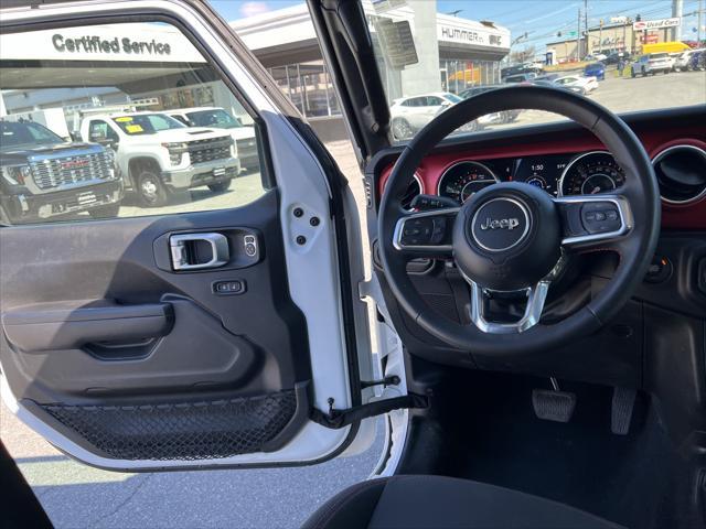 used 2023 Jeep Gladiator car, priced at $36,577