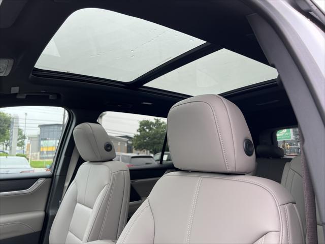 new 2025 GMC Acadia car, priced at $54,281