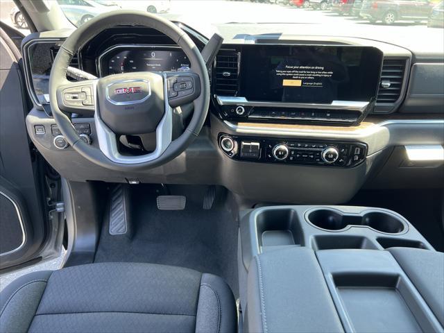new 2025 GMC Sierra 1500 car, priced at $51,074