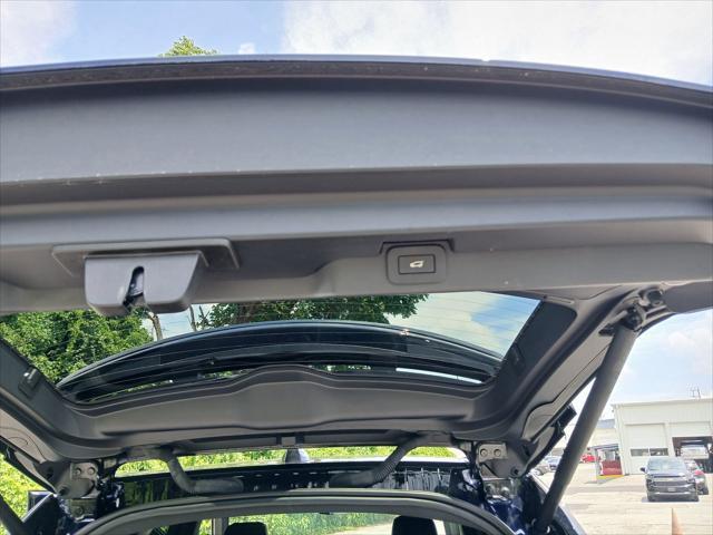 used 2023 Land Rover Discovery car, priced at $47,377