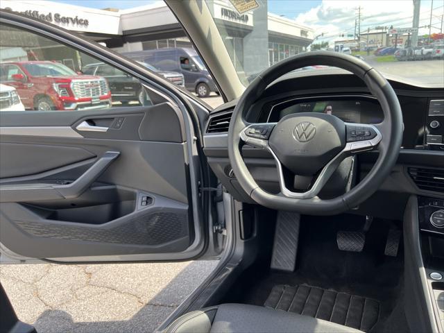 used 2024 Volkswagen Jetta car, priced at $22,377