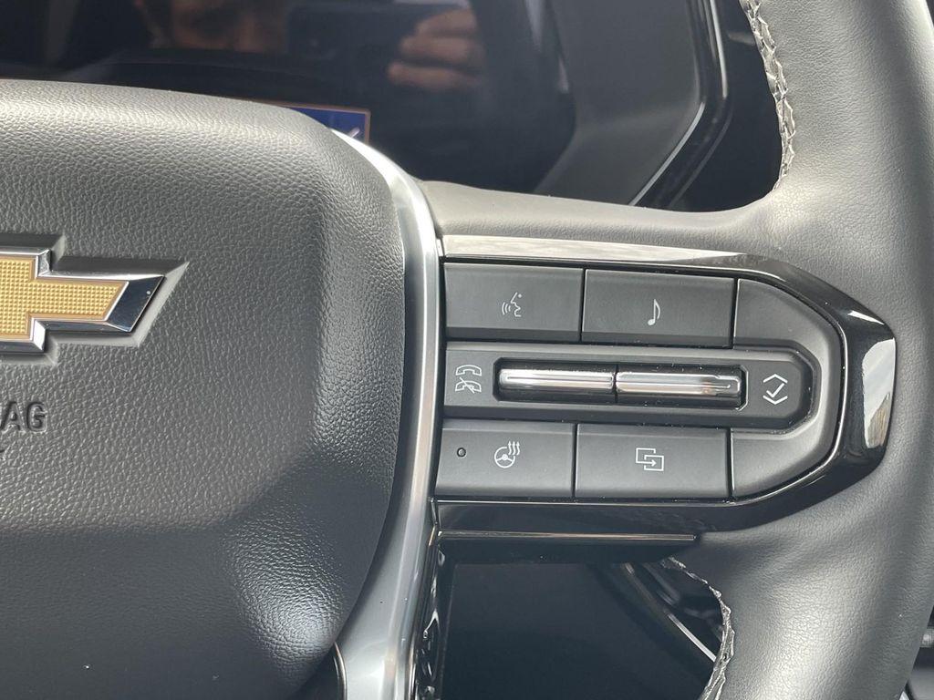 used 2024 Chevrolet Colorado car, priced at $38,877