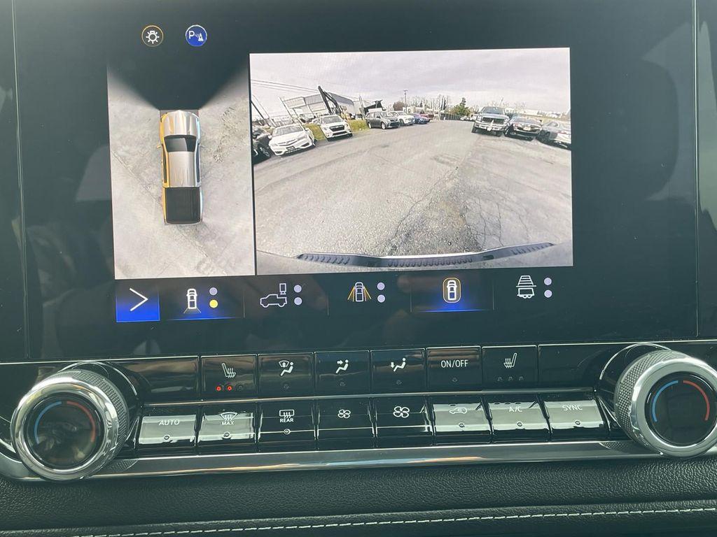 used 2024 Chevrolet Colorado car, priced at $38,877