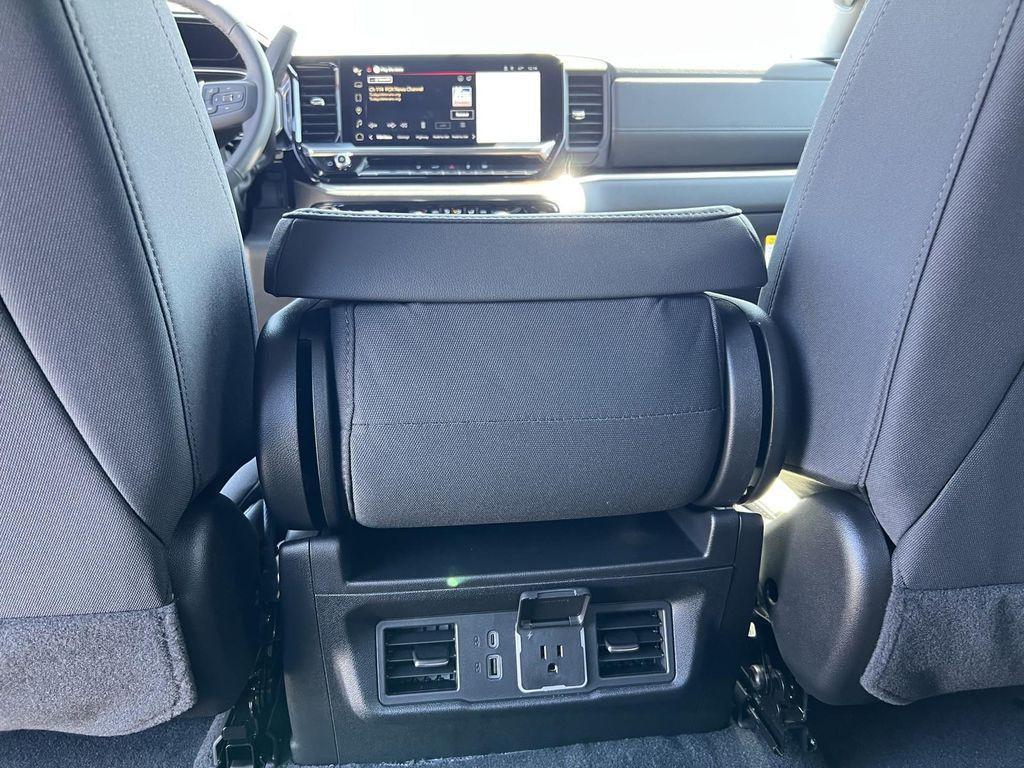 new 2025 GMC Sierra 2500 car, priced at $59,589