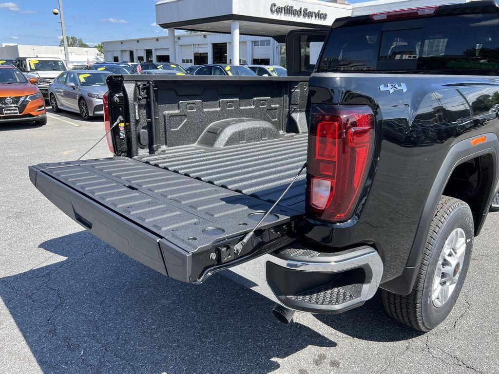 new 2025 GMC Sierra 2500 car, priced at $59,589