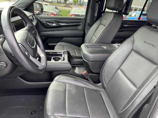 used 2023 GMC Yukon XL car
