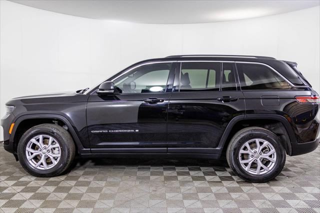 used 2022 Jeep Grand Cherokee car, priced at $32,477