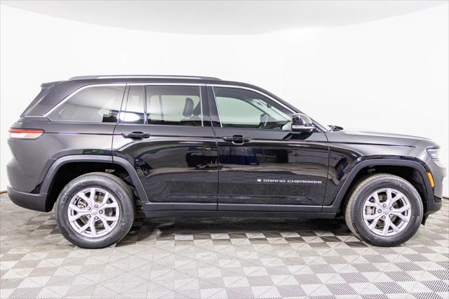 used 2022 Jeep Grand Cherokee car, priced at $32,477