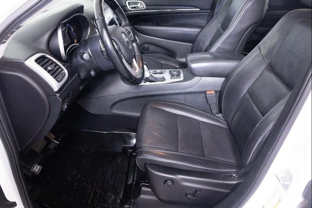 used 2020 Jeep Grand Cherokee car, priced at $24,777