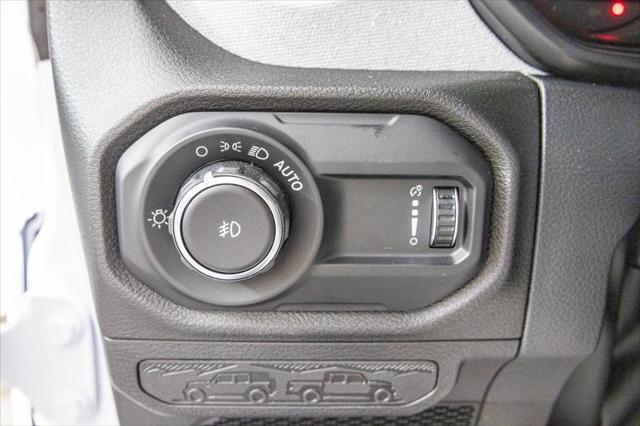 new 2025 Jeep Wrangler car, priced at $45,239