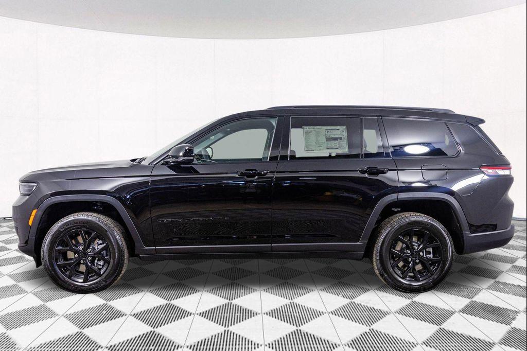 new 2025 Jeep Grand Cherokee L car, priced at $42,169