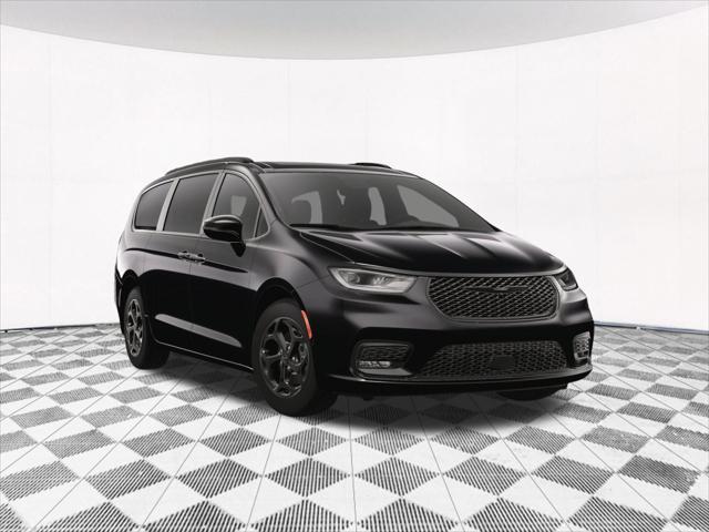 new 2025 Chrysler Pacifica Hybrid car, priced at $45,280