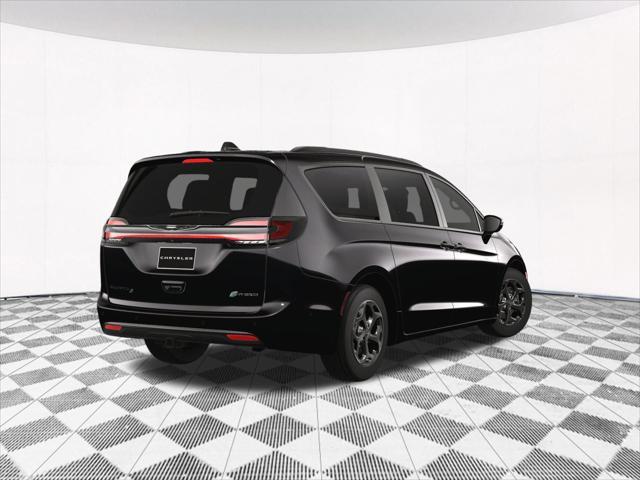 new 2025 Chrysler Pacifica Hybrid car, priced at $45,280