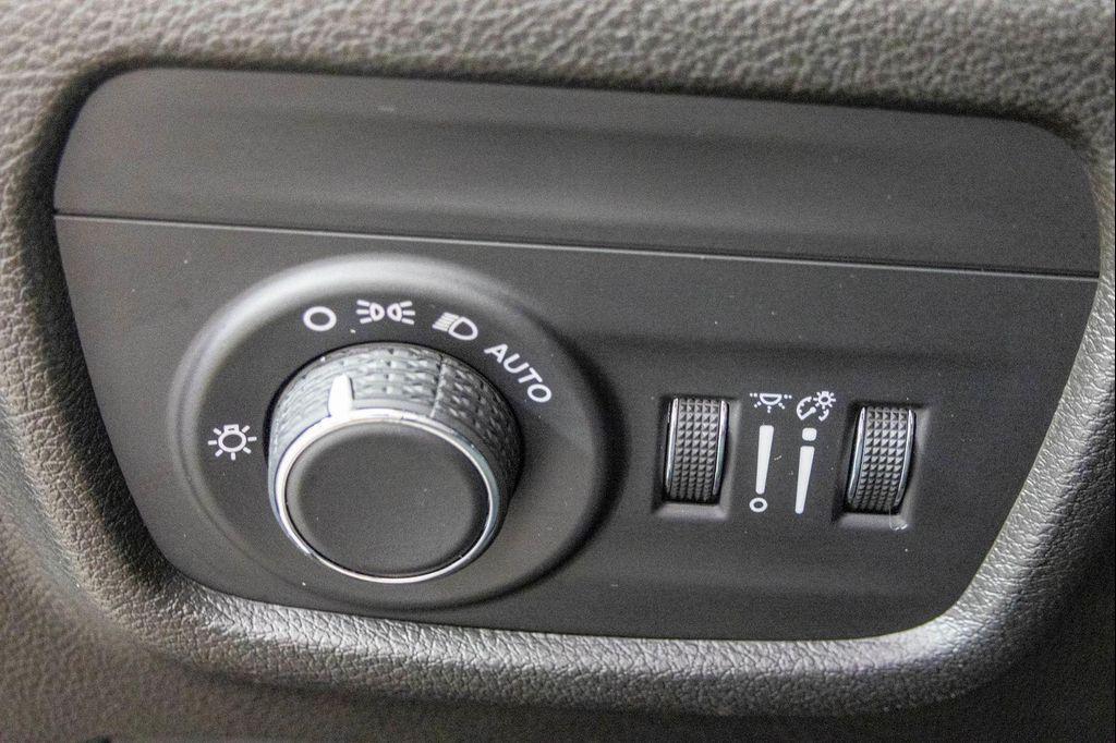used 2022 Jeep Grand Cherokee L car, priced at $27,777