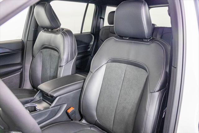 new 2025 Jeep Grand Cherokee car, priced at $40,808