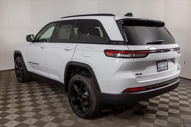 new 2025 Jeep Grand Cherokee car, priced at $40,808