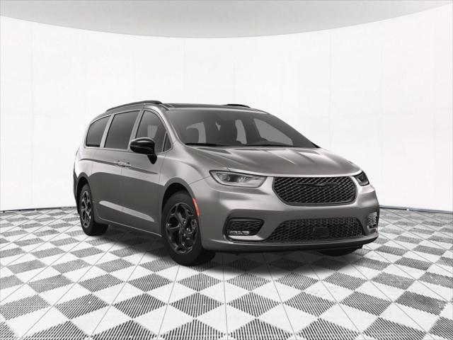 new 2025 Chrysler Pacifica Hybrid car, priced at $45,775